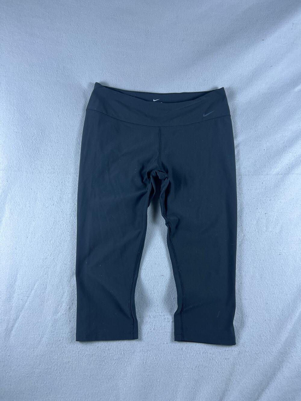 Nike Dri-Fit Leggings Womens XL Black Skinny Fitted Capri Cropped Workout Active